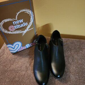 Womens New @ttitude® Doni Black Ankle Boots